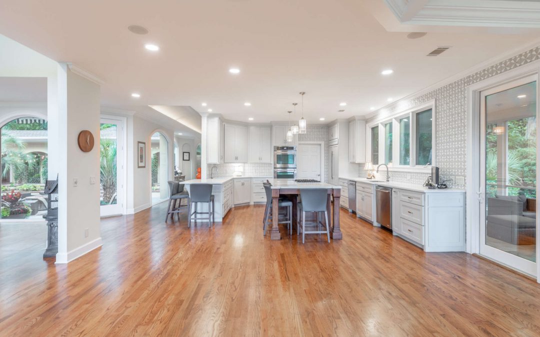 3 Signs it is Time to Refinish Your Hardwood Flooring